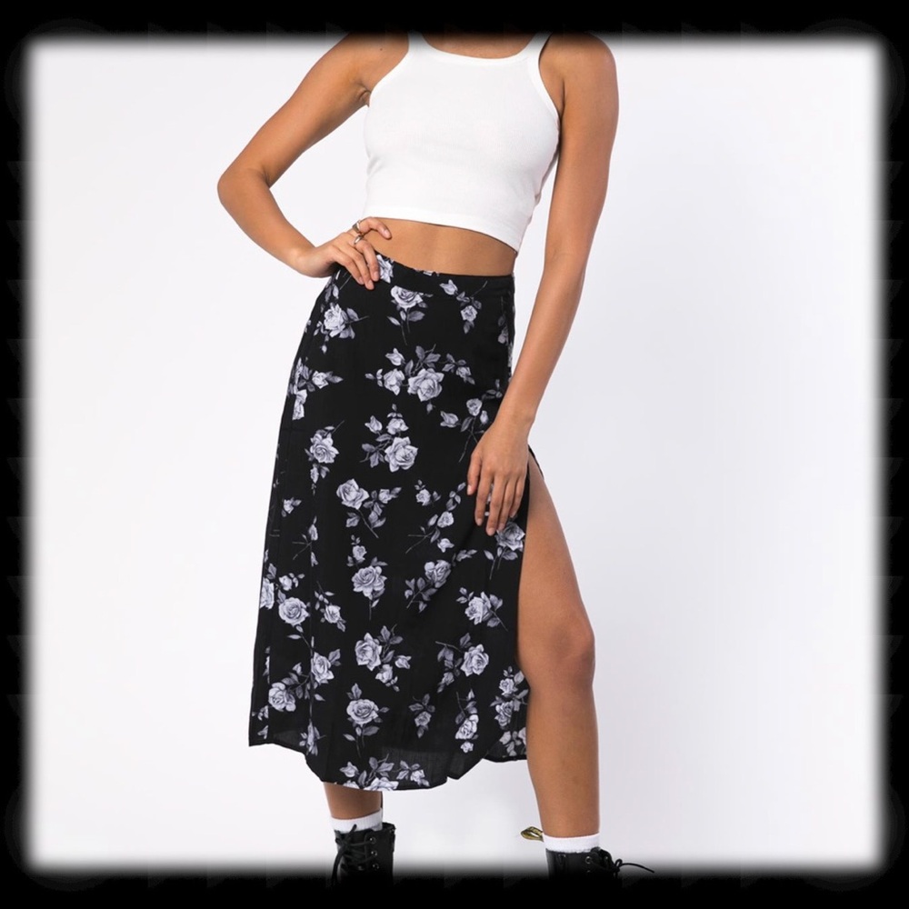 Midi skirt